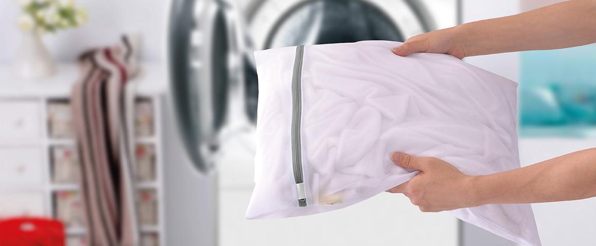 Bolsa para lavar ropa delicada rectangular S | Sodimac Chile