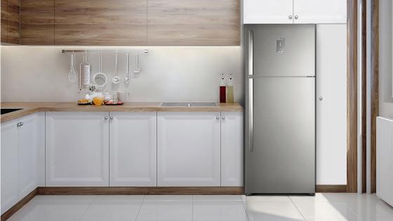 Modernidad y elegancia para tu casa con el Refrigerador Advantage 5700E