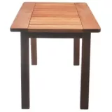 Mesa de exterior de madera natural